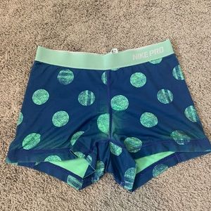 Nike pro spandex shorts size M